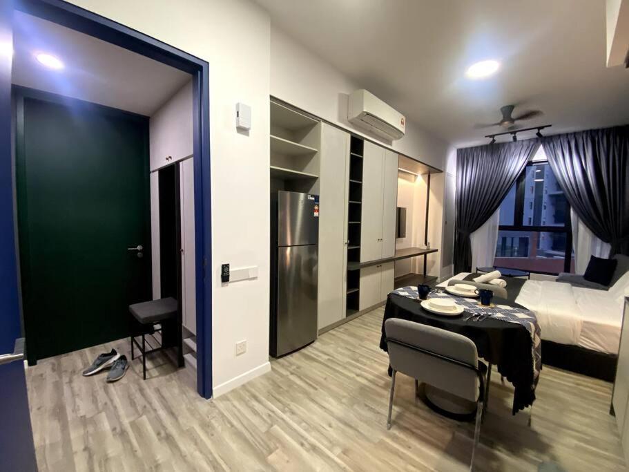 Stylish Near Mid Valley * Kuala Lumpur