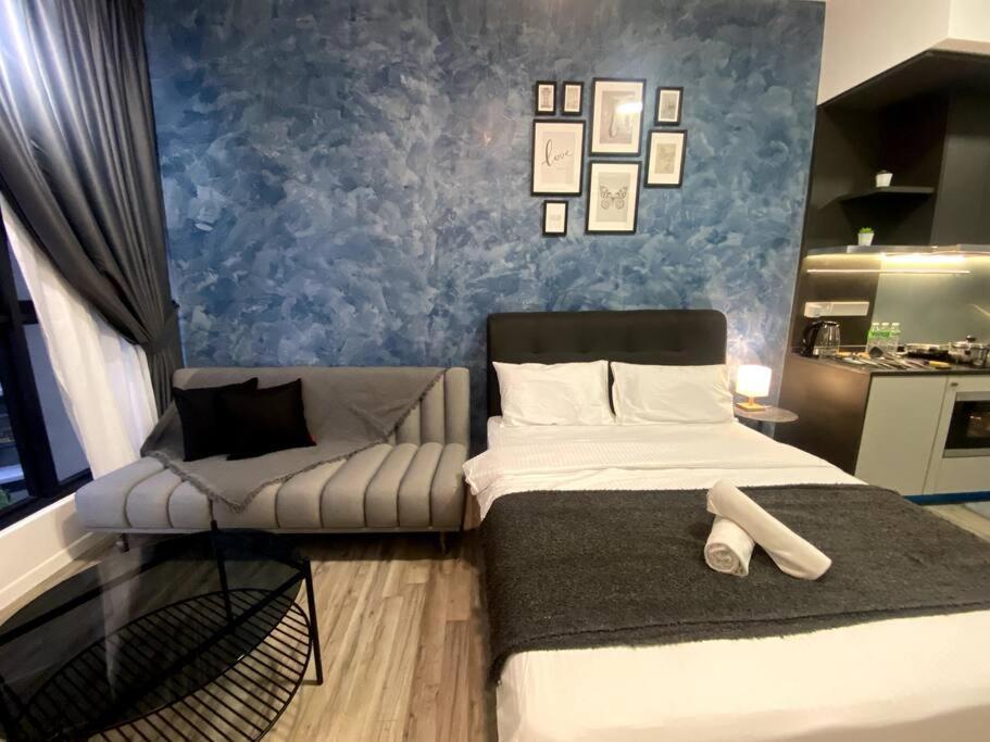 Stylish Near Mid Valley Pangsapuri *